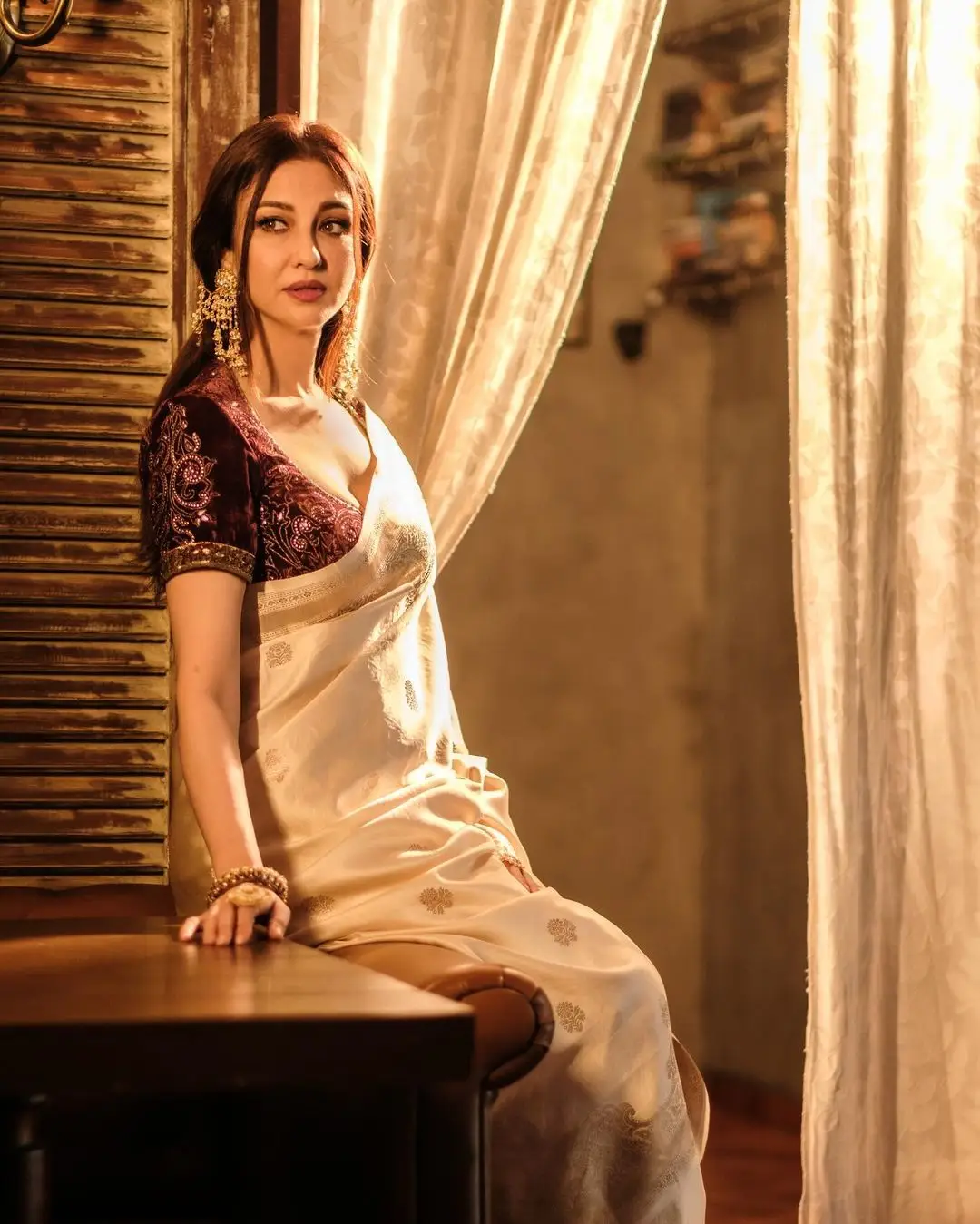 Bollywood Actress Saumya Tandon in White Saree